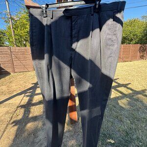 Roundtree and Yorke dress slacks